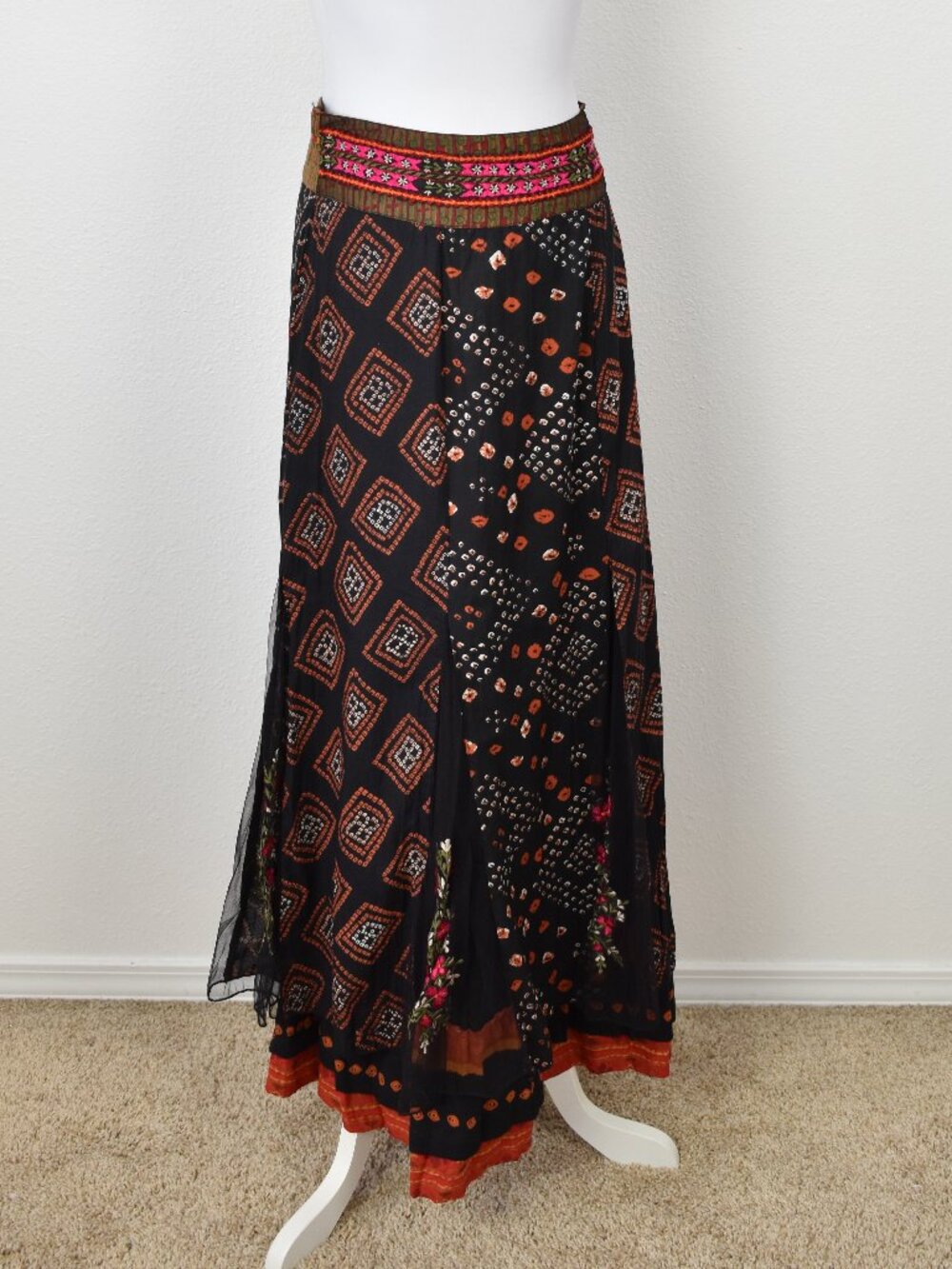 Label Ritu Kumar Maxi Skirt - 1 - Picture 8 of 10